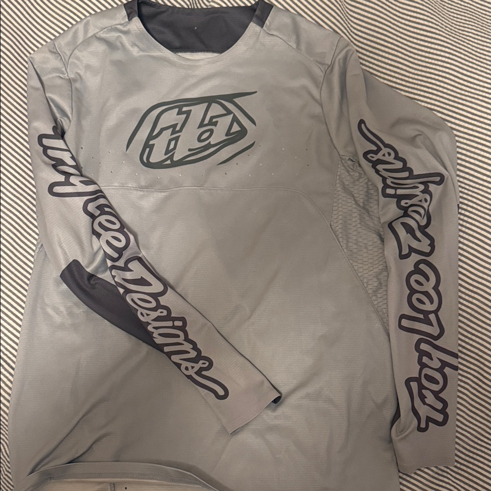 Troy Lee Designs Men’s Long Sleeve Grey Performance Jersey